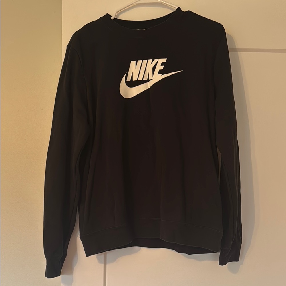 Nike Black Crewneck Sweater with Iconic Swoosh